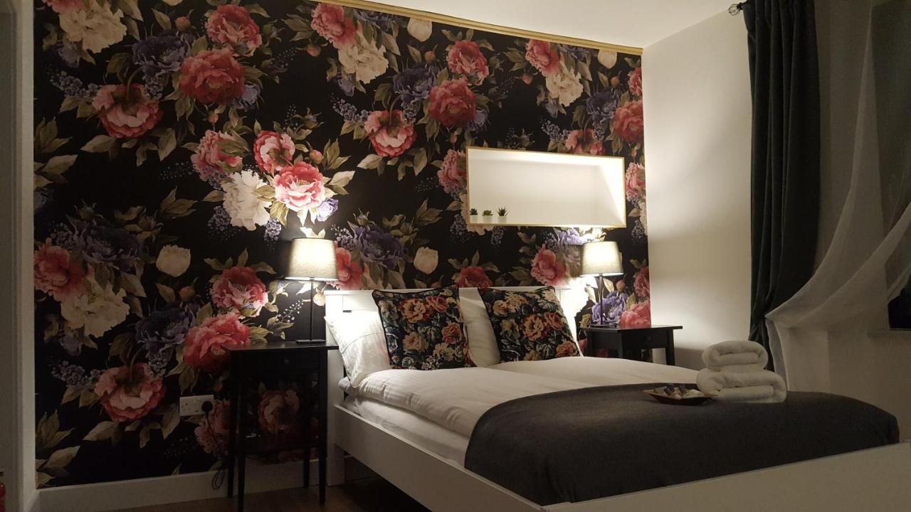 Pasta Factory Guest Rooms Γκάλγουεϊ Εξωτερικό φωτογραφία