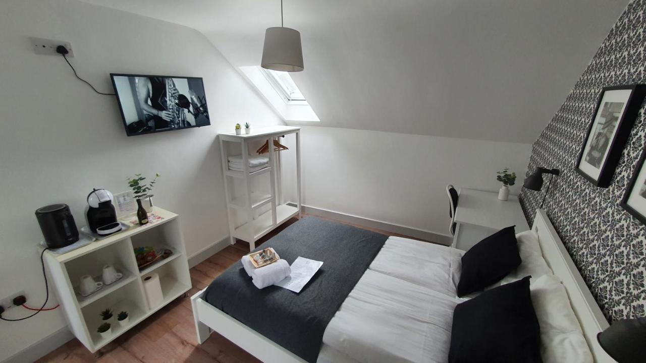Pasta Factory Guest Rooms Γκάλγουεϊ Εξωτερικό φωτογραφία