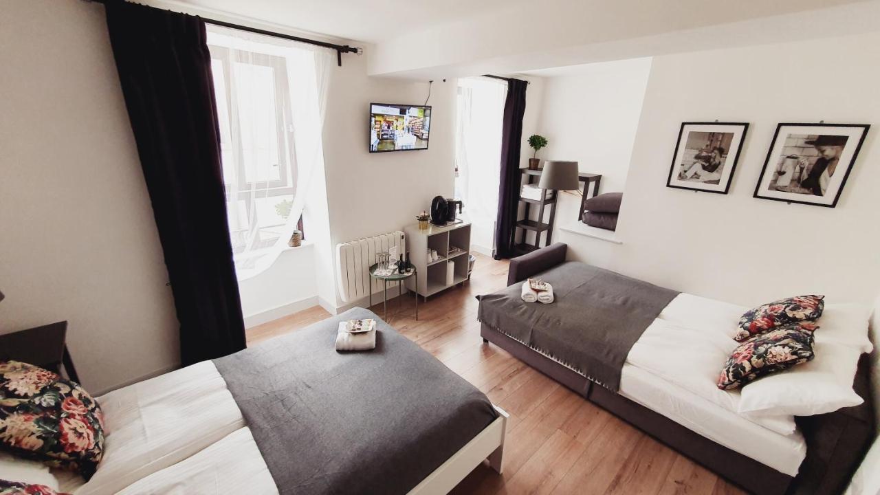 Pasta Factory Guest Rooms Γκάλγουεϊ Εξωτερικό φωτογραφία