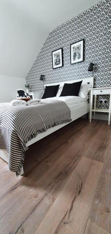 Pasta Factory Guest Rooms Γκάλγουεϊ Εξωτερικό φωτογραφία